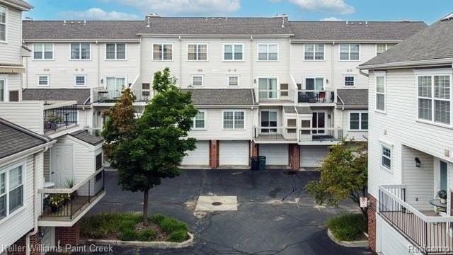 1337 S Washington Ave - Photo 3 of 34