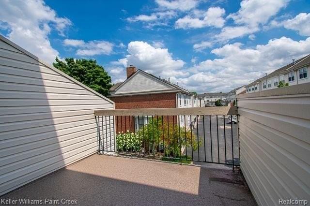 1337 S Washington Ave - Photo 6 of 34