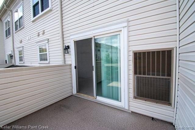 1337 S Washington Ave - Photo 7 of 34