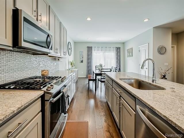 47707 Alden Ter N - Photo 7 of 49