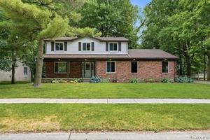 featured image of 1880 Welling Dr