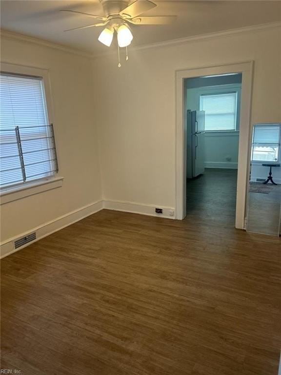 2215 Atlanta Ave - Photo 4 of 14