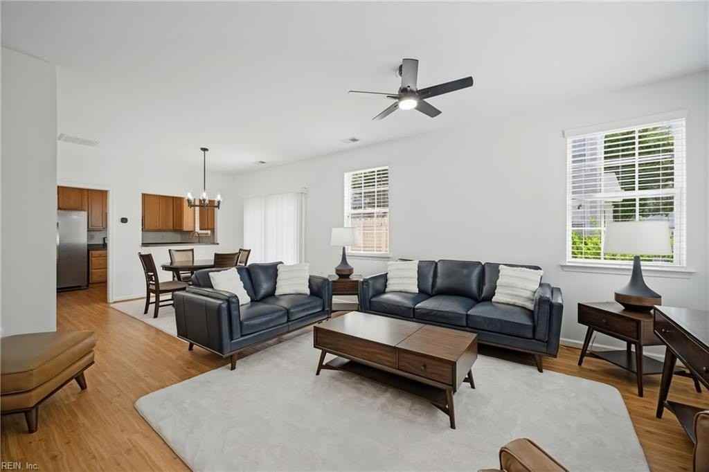 1420 Hambledon Loop - Photo 3 of 37