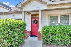 featured image of 200 Seasons Cir #203