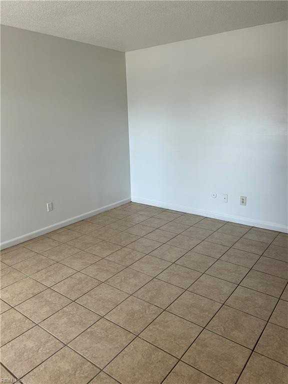 1566 Lea View Ave #1 - Photo 4 of 15