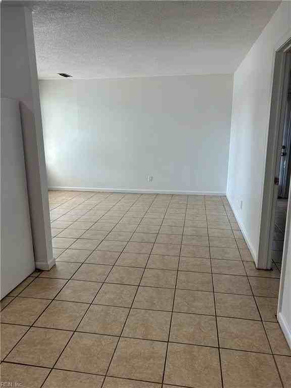 1566 Lea View Ave #1 - Photo 5 of 15