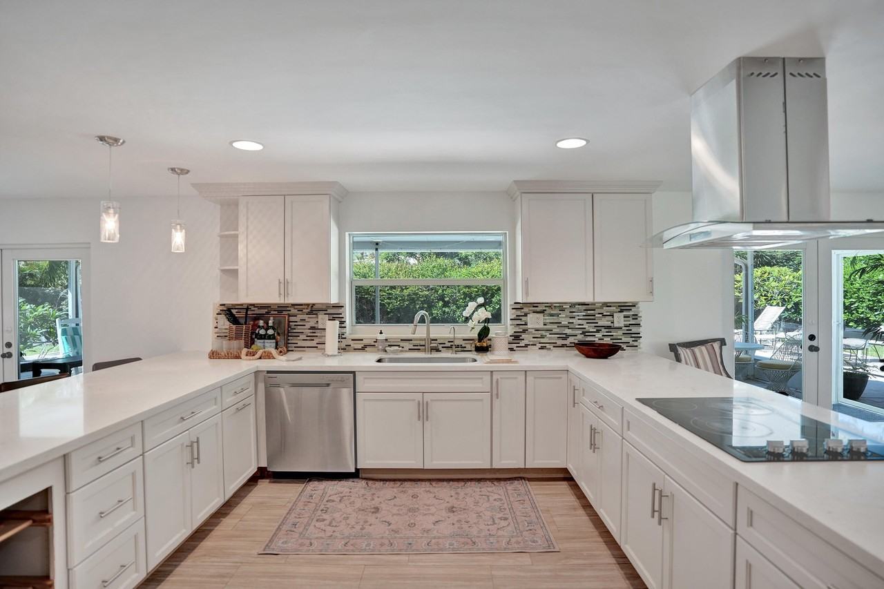 710 Nw 1st Ave - Photo 6 of 50