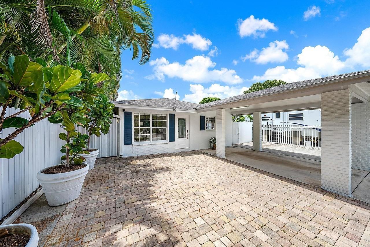 904 Ortega Rd - Photo 4 of 20