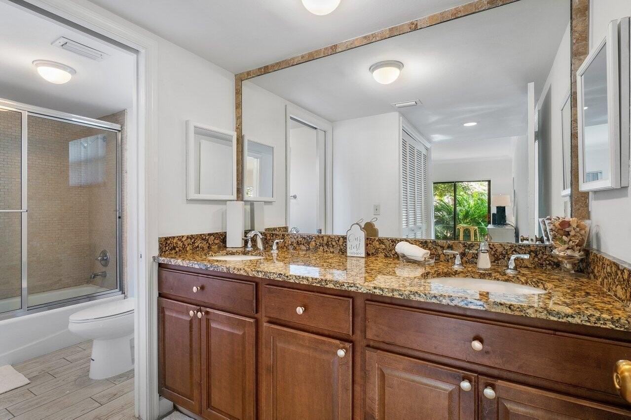 11863 Wimbledon Cir #433 - Photo 6 of 40