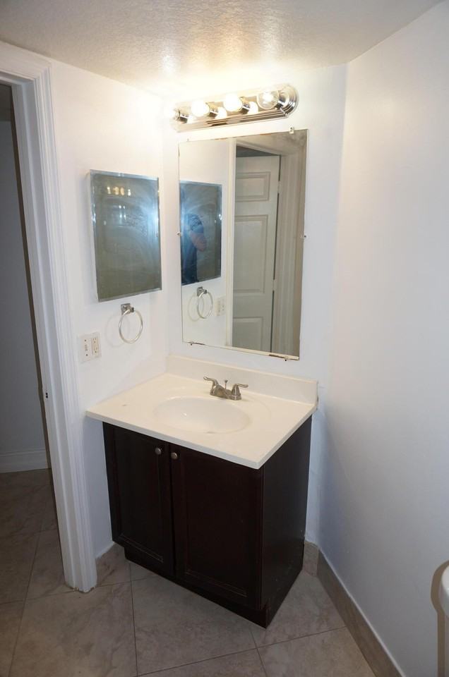 4021 San Marino Blvd #204 - Photo 7 of 18