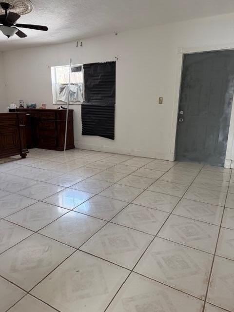2975 Nw 96th St - Photo 7 of 9