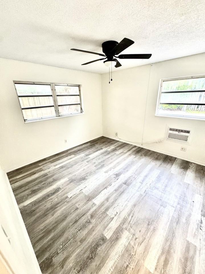 417 N K St #1A - Photo 7 of 15