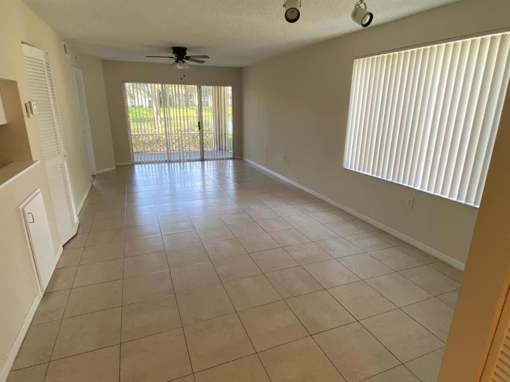 7108 Glenmoor Dr #7108 - Photo 2 of 16