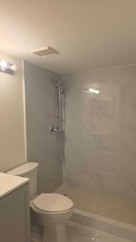 7108 Glenmoor Dr #7108 - Photo 6 of 16