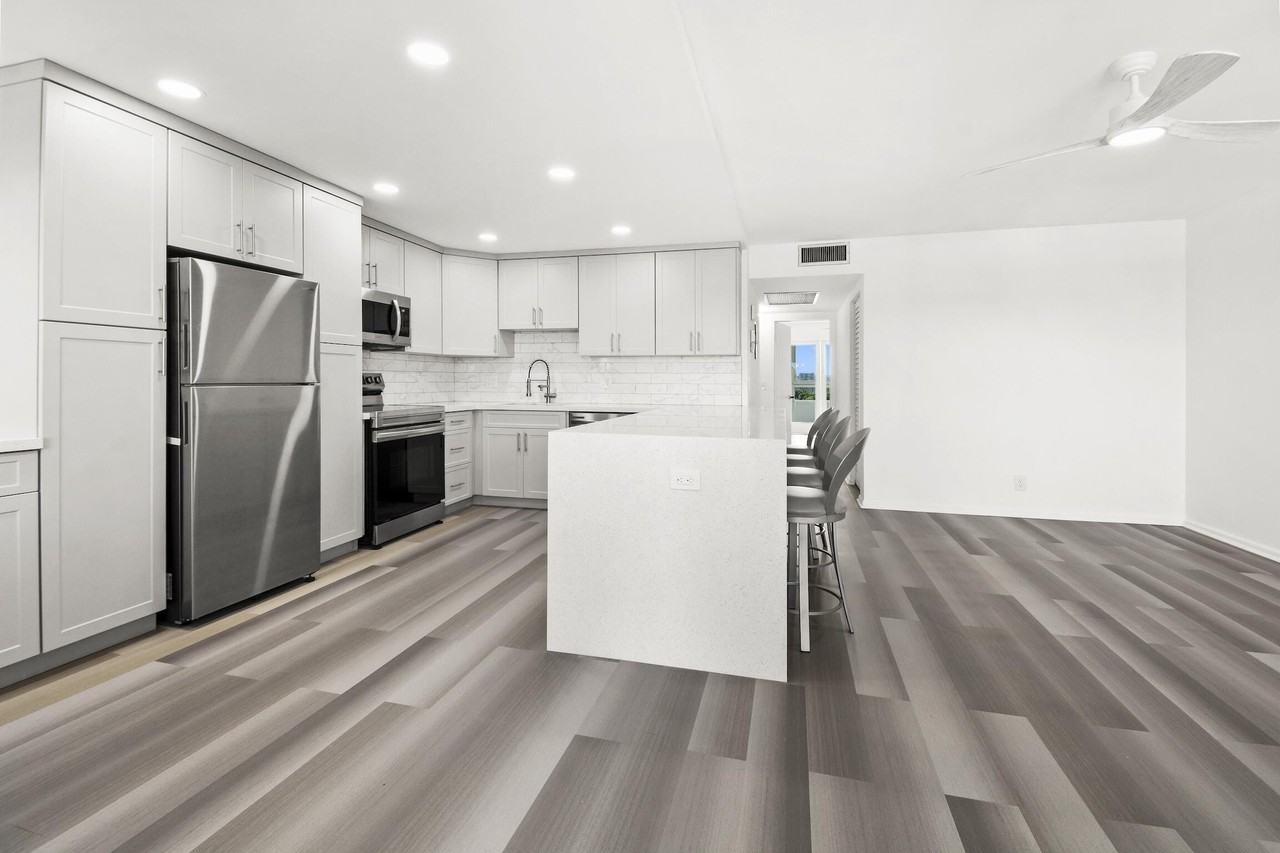 4047 Lincoln C #C - Photo 5 of 50