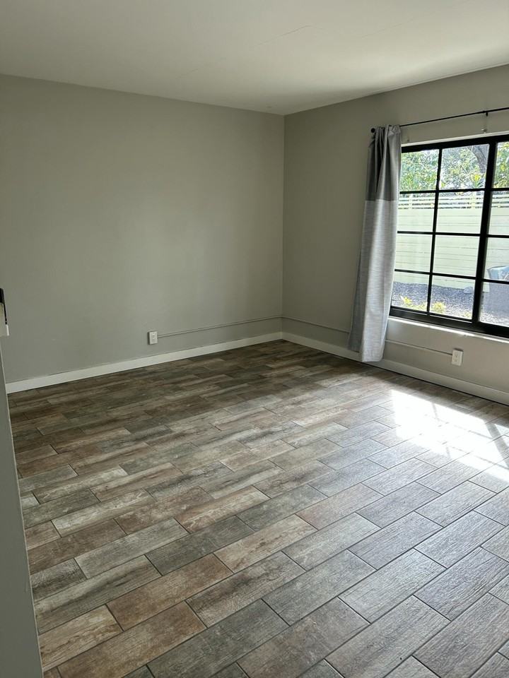 214 S Palmway - Photo 7 of 10
