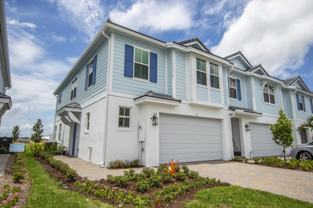 171 Se Birch Ter - Photo 1 of 1