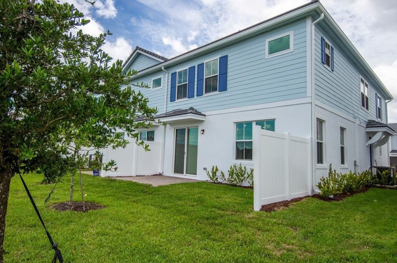 171 Se Birch Ter - Photo 2 of 39