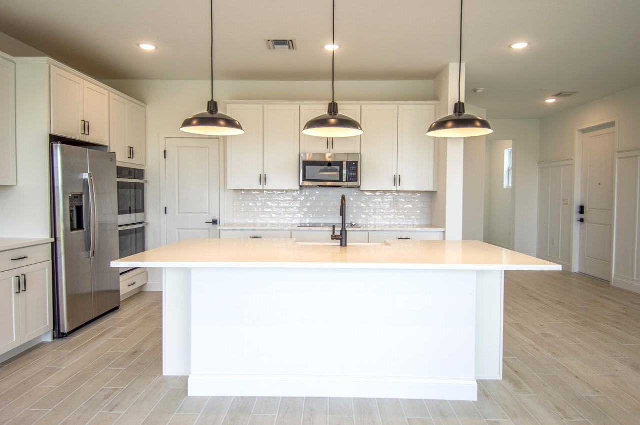 171 Se Birch Ter - Photo 4 of 39
