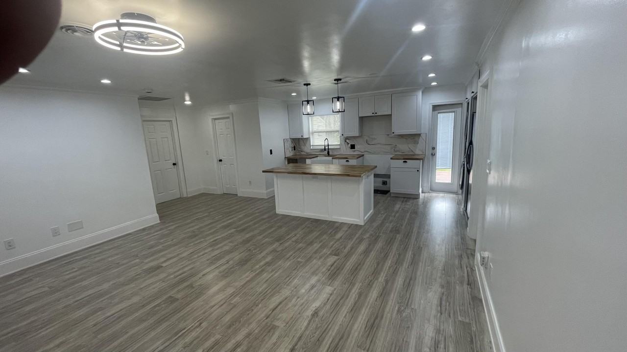 4779 Bonanza Rd - Photo 4 of 15