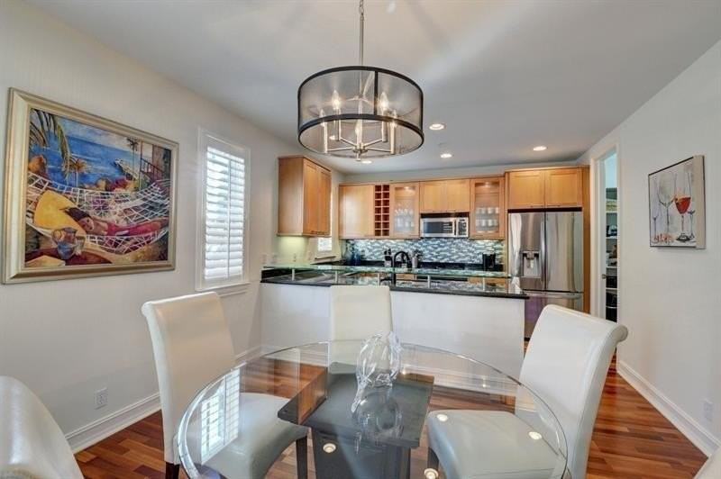 306 E Mallory Cir - Photo 6 of 36