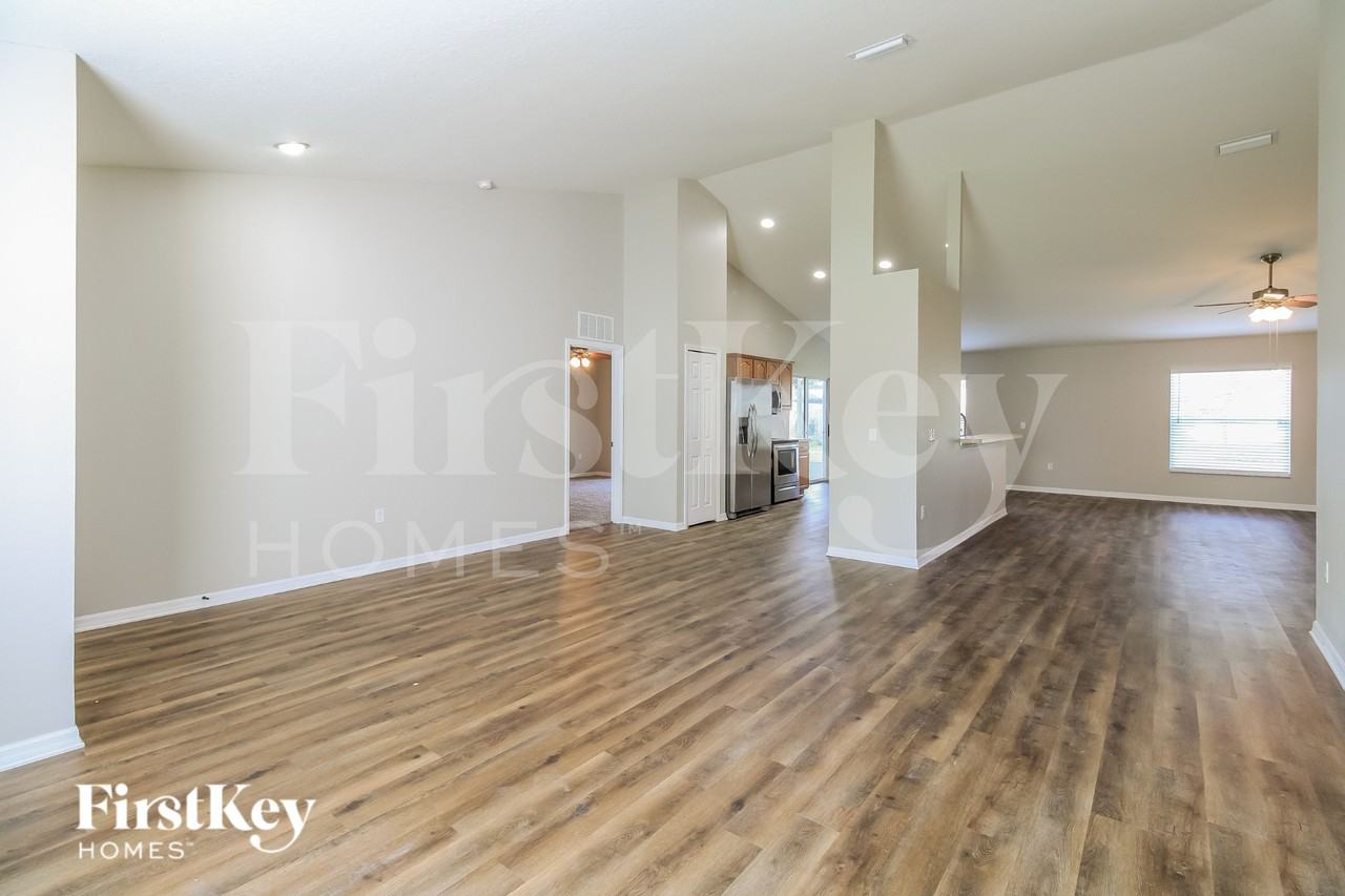 4 Ritchie Pl - Photo 3 of 16