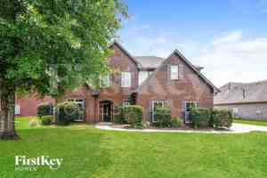 featured image of 1016 Princeton Park