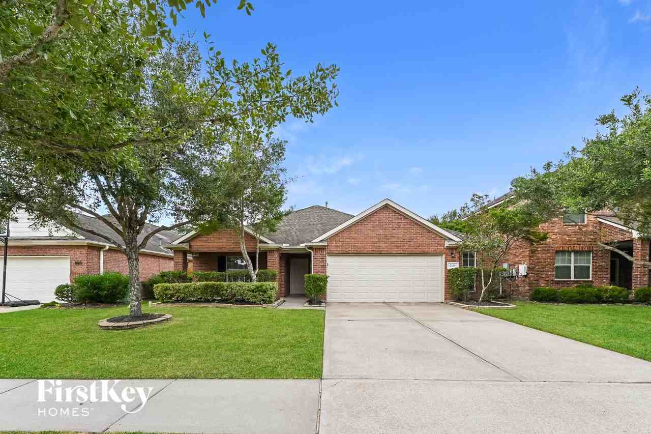 2729 Domenico Ln