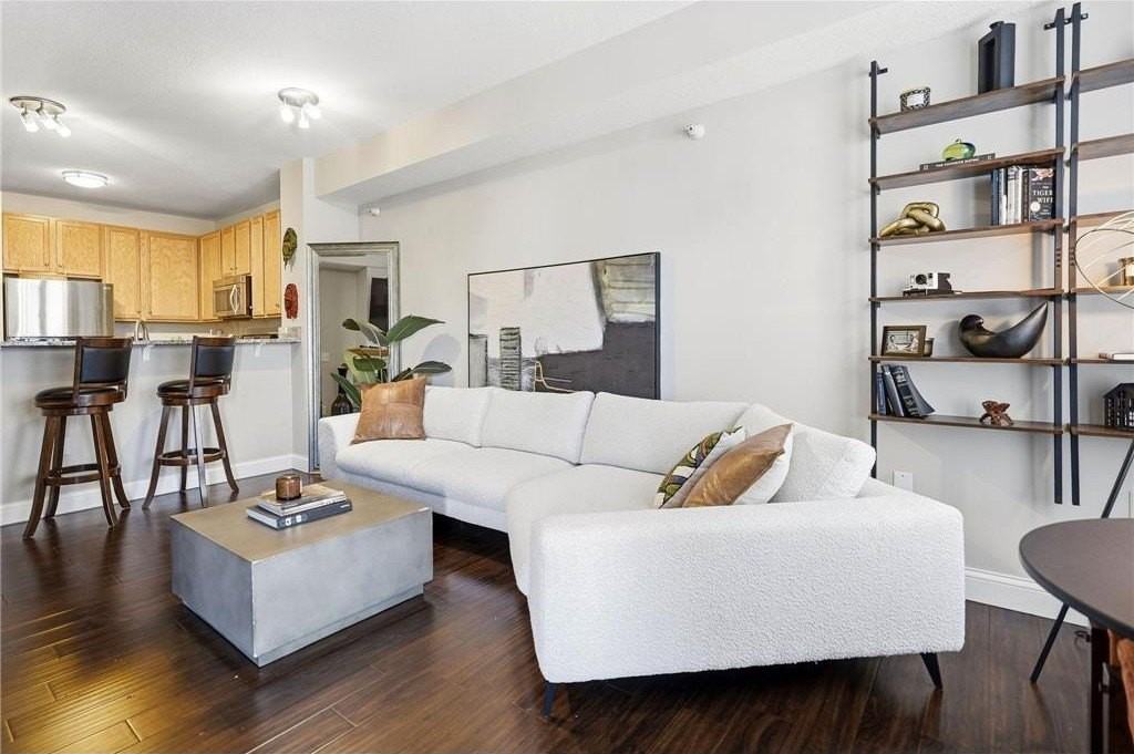 545 N 1st St #400 - Photo 4 of 22