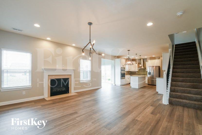 1771 Foudray Cir N - Photo 3 of 15
