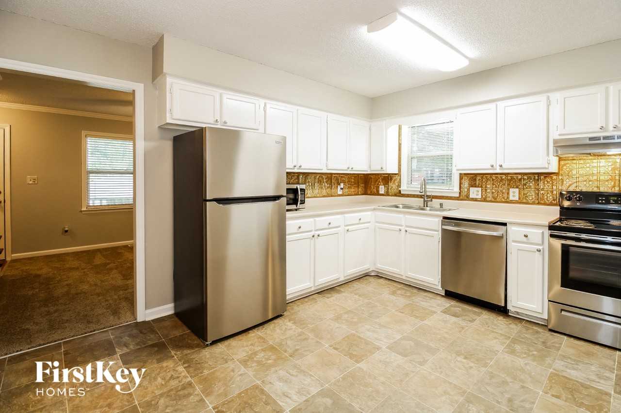 107 Eagle Nest Ct - Photo 5 of 15