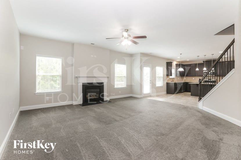 2115 Farmdale Ct - Photo 2 of 15