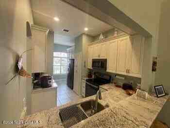 250 Saint Lucie Ln #14 - Photo 7 of 31