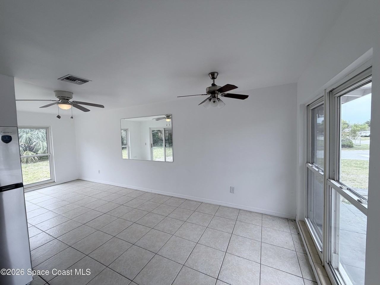 2107 Little John Rd - Photo 6 of 26