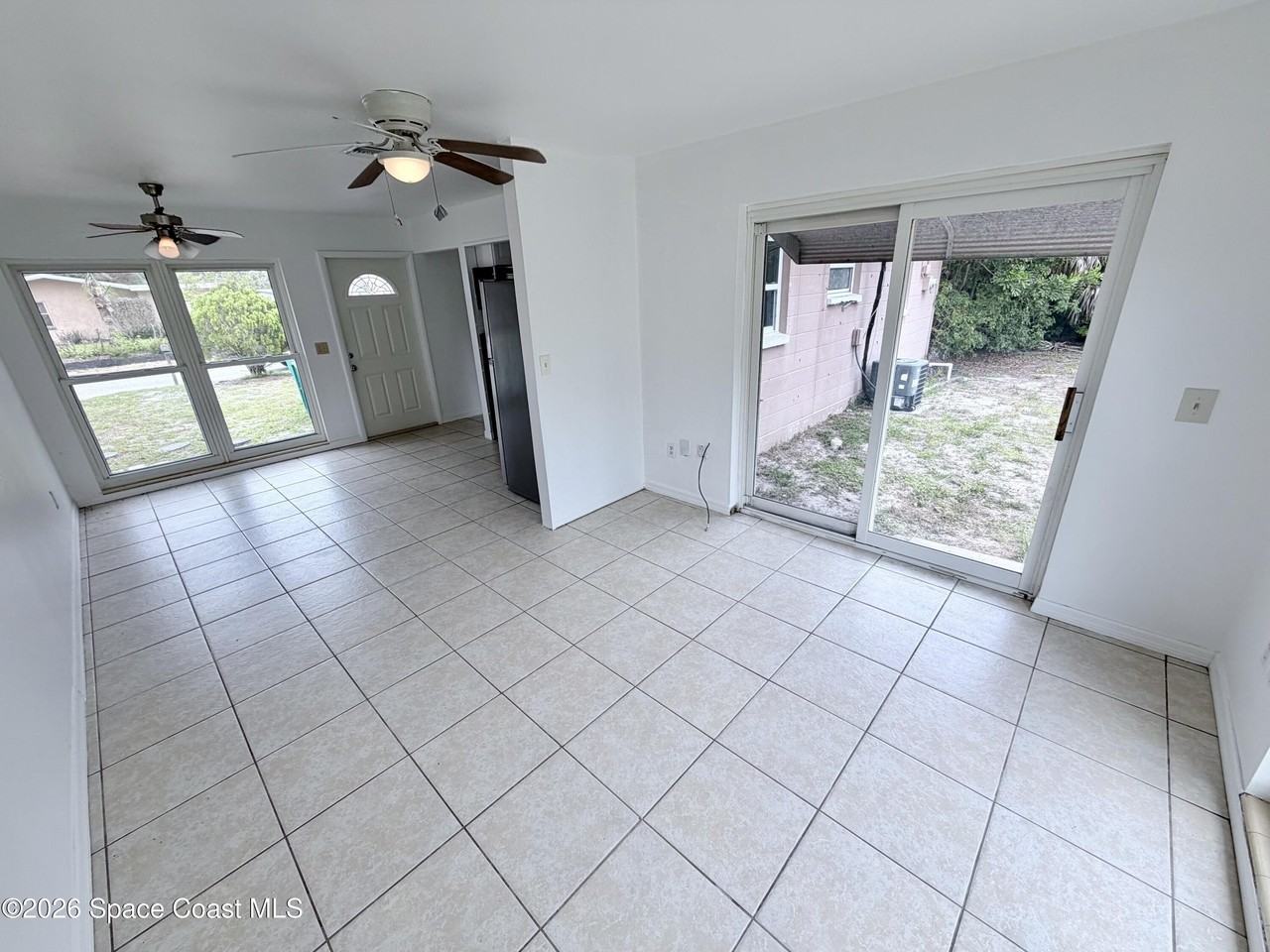 2107 Little John Rd - Photo 7 of 26