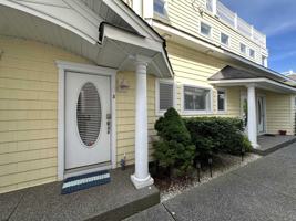 featured image of 3913 Ocean Ave #3