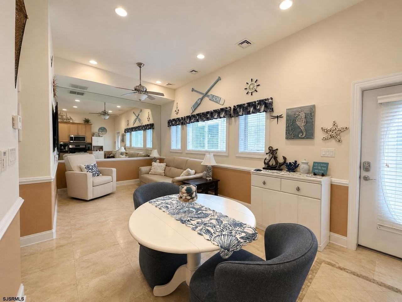 3913 Ocean Ave #3 - Photo 3 of 13