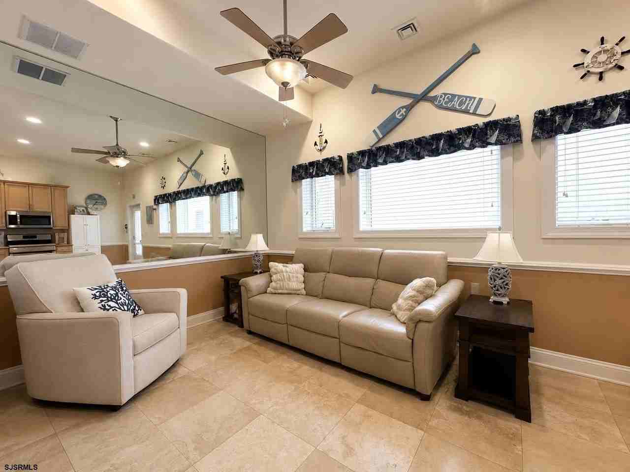 3913 Ocean Ave #3 - Photo 4 of 13