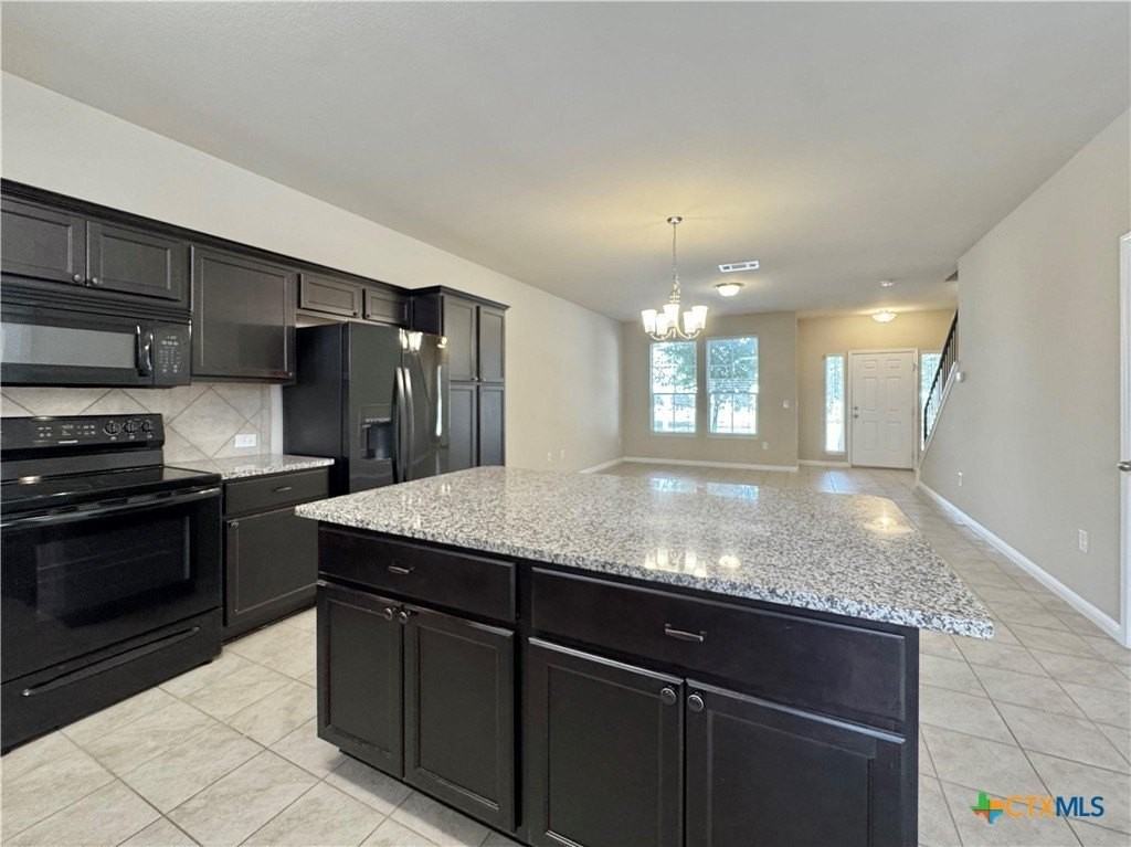 713 Katmai Cir - Photo 6 of 38