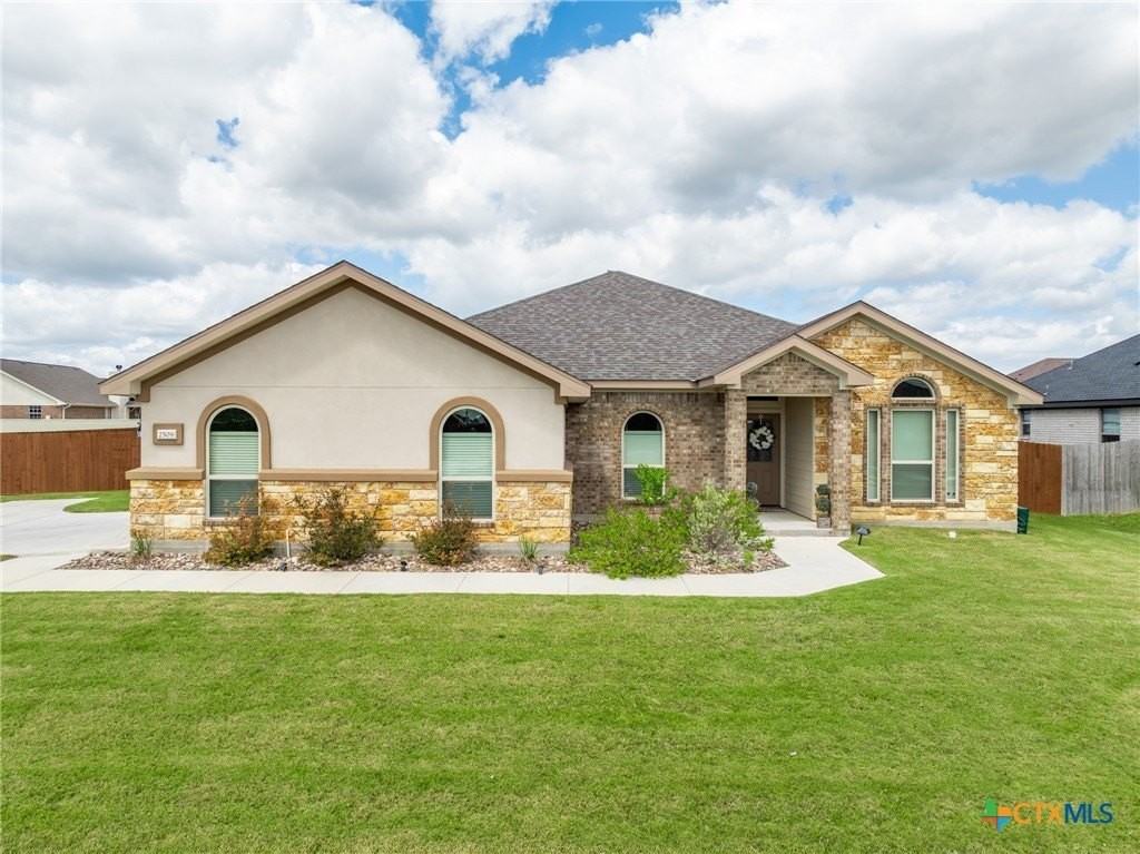 2509 Meadow Lark Dr - Photo 2 of 45