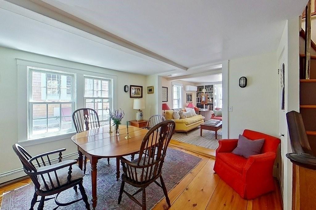 12 Sherman St - Photo 6 of 36