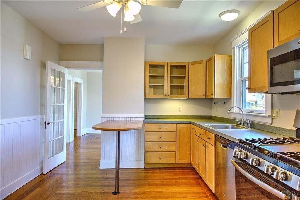 67 E Manning St #2 - Photo 3 of 20