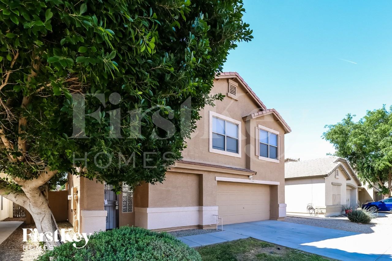 12909 W Monte Vista Rd - Photo 2 of 15