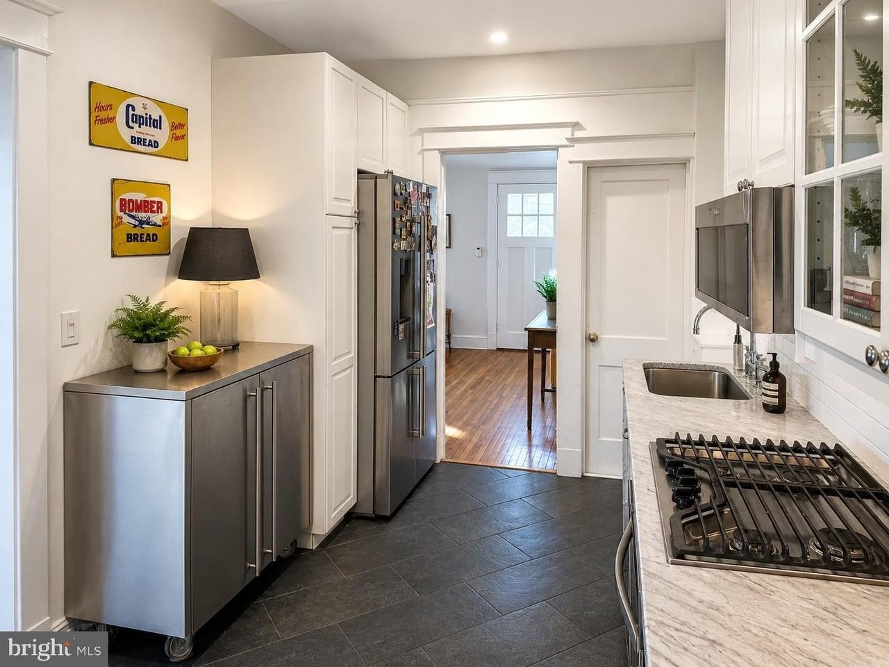 1209 Gallatin St Nw - Photo 6 of 18