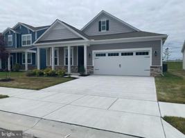 featured image of 15118 Willow Wood Ct