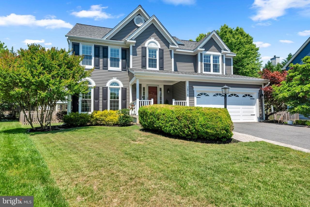 2816 Bargate Ct - Photo 2 of 50