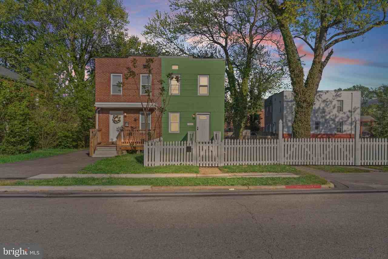 1019 President St - Photo 2 of 25