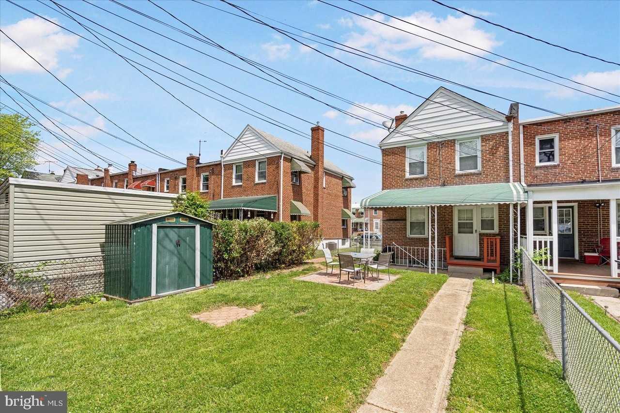 1974 Searles Rd - Photo 6 of 31