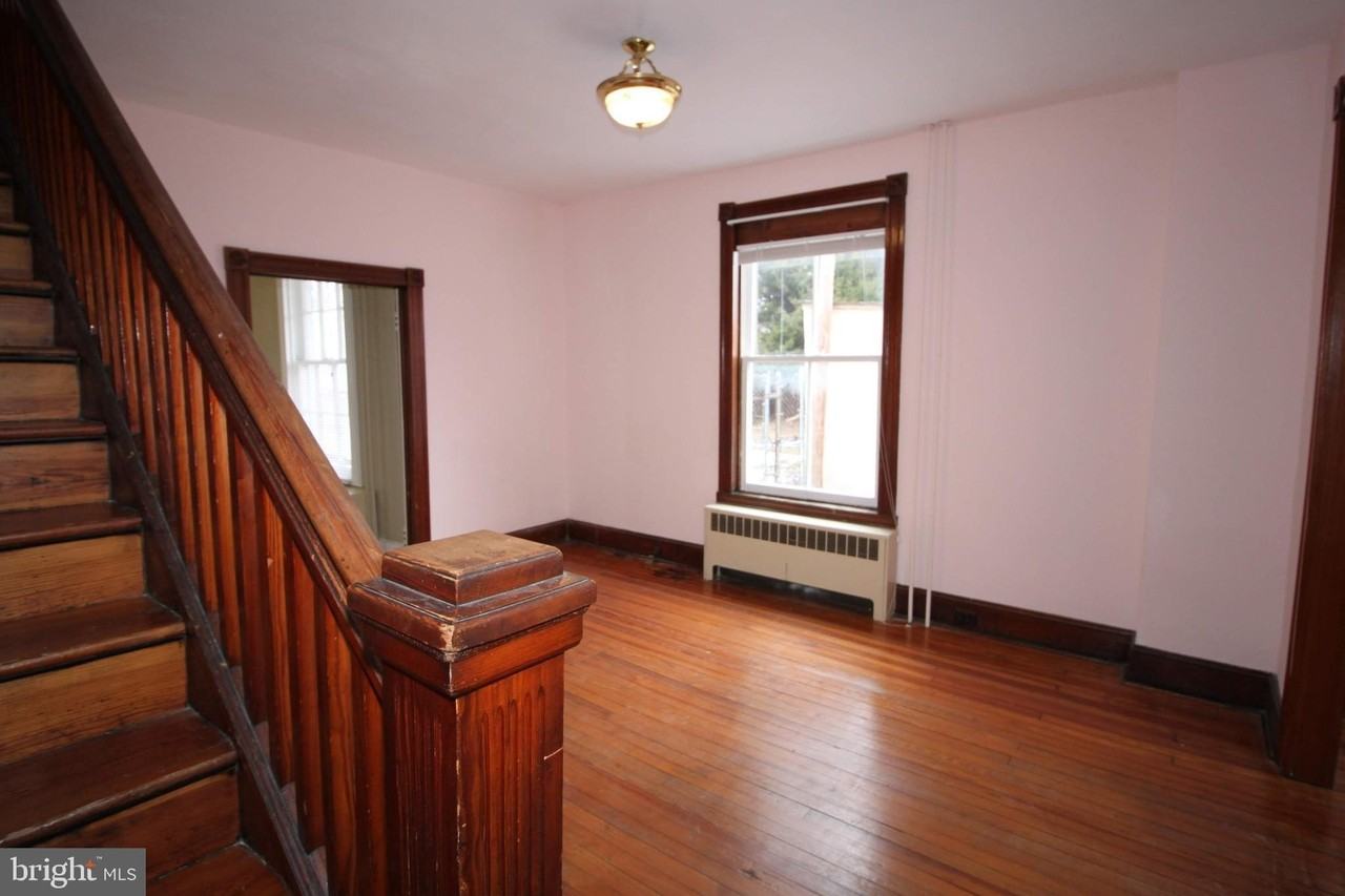 3 Mcmurray St - Photo 4 of 13