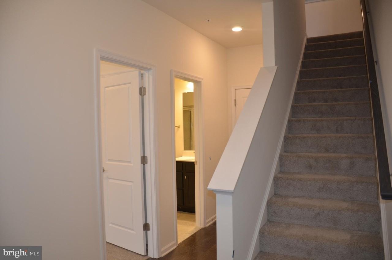 5609 Tallyn Hunt Pl - Photo 2 of 21